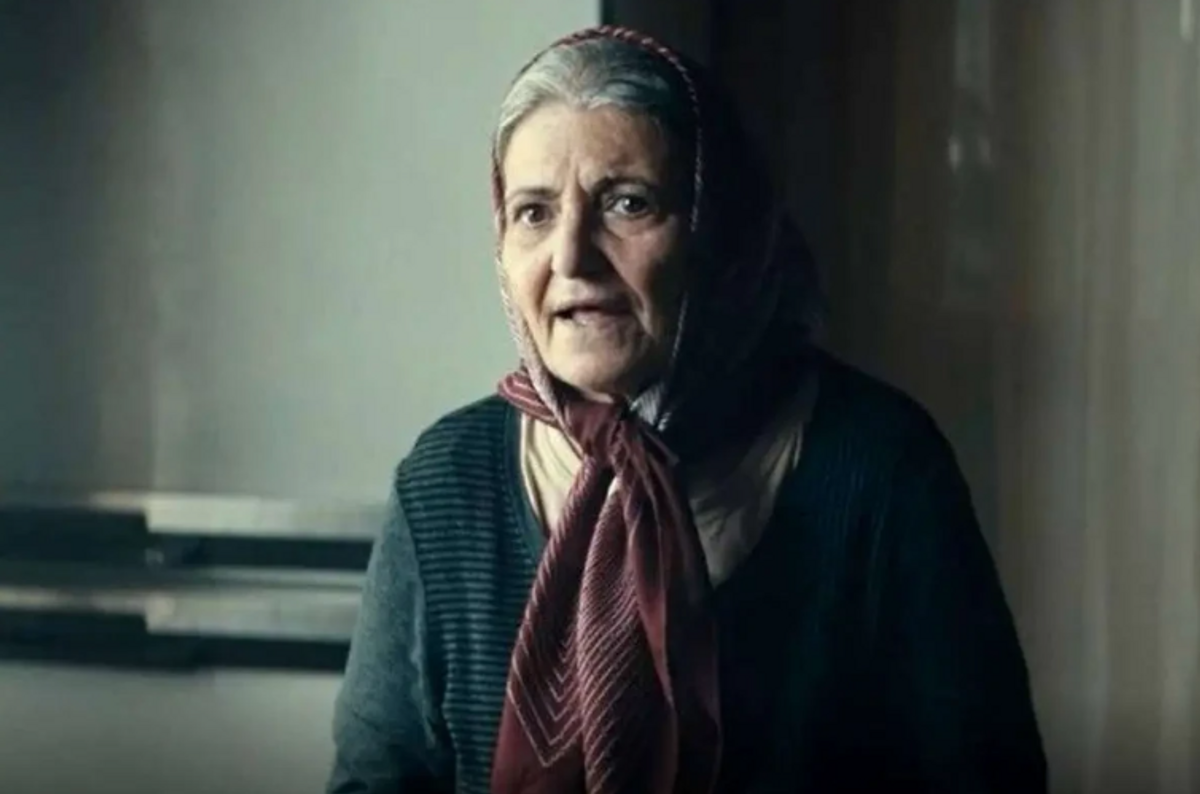 رازهای پشت صحنه از زبان مادر جواد عزتی در «وحشی»