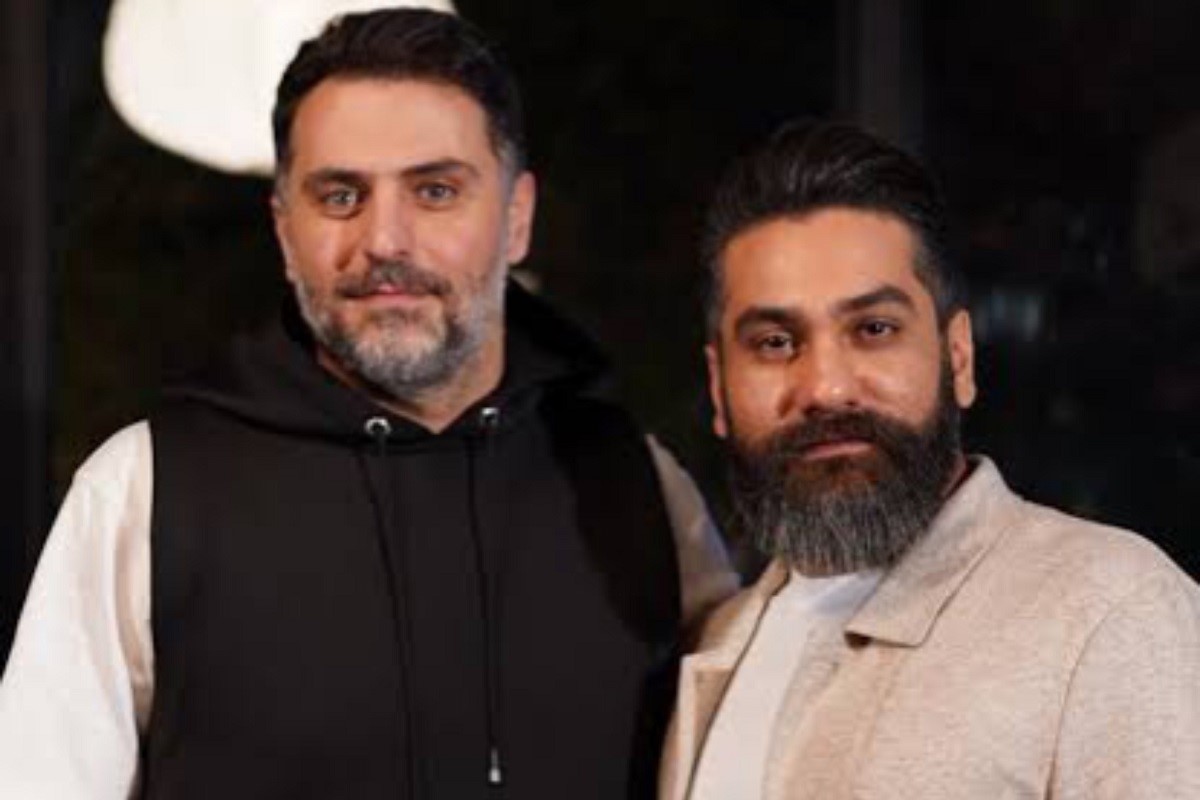 همخوانی آهنگ ابی توسط علی زندوکیلی و علی ضیا+فیلم