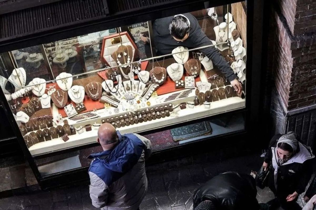 قیمت طلا، سکه، دلار و یورو امروز دوشنبه 19 خرداد 1404؛ سکه یک کانال جلو رفت