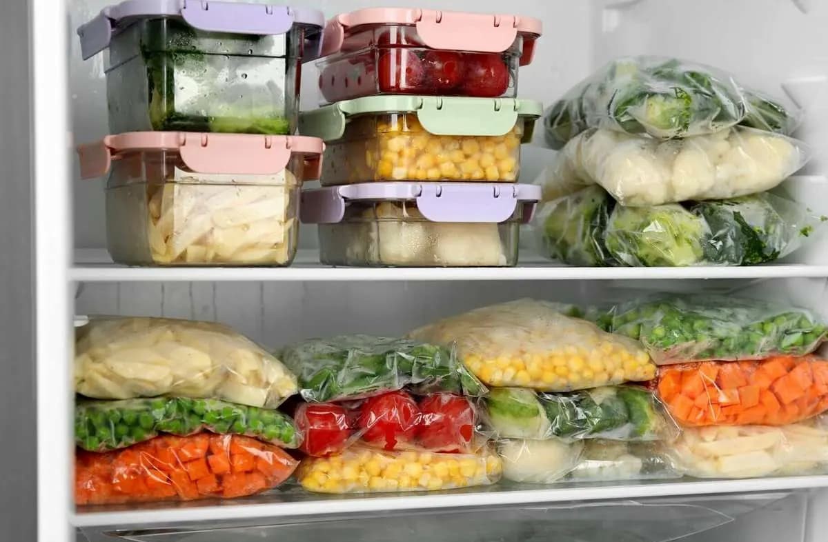 ترفند خانه داری امروز | چطور در زمان قطعی برق، مواد غذایی یخچال را تازه نگهداریم؟