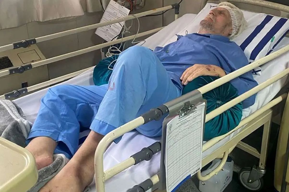 آخرین وضعیت عنایت‌الله بخشی روی تخت بیمارستان