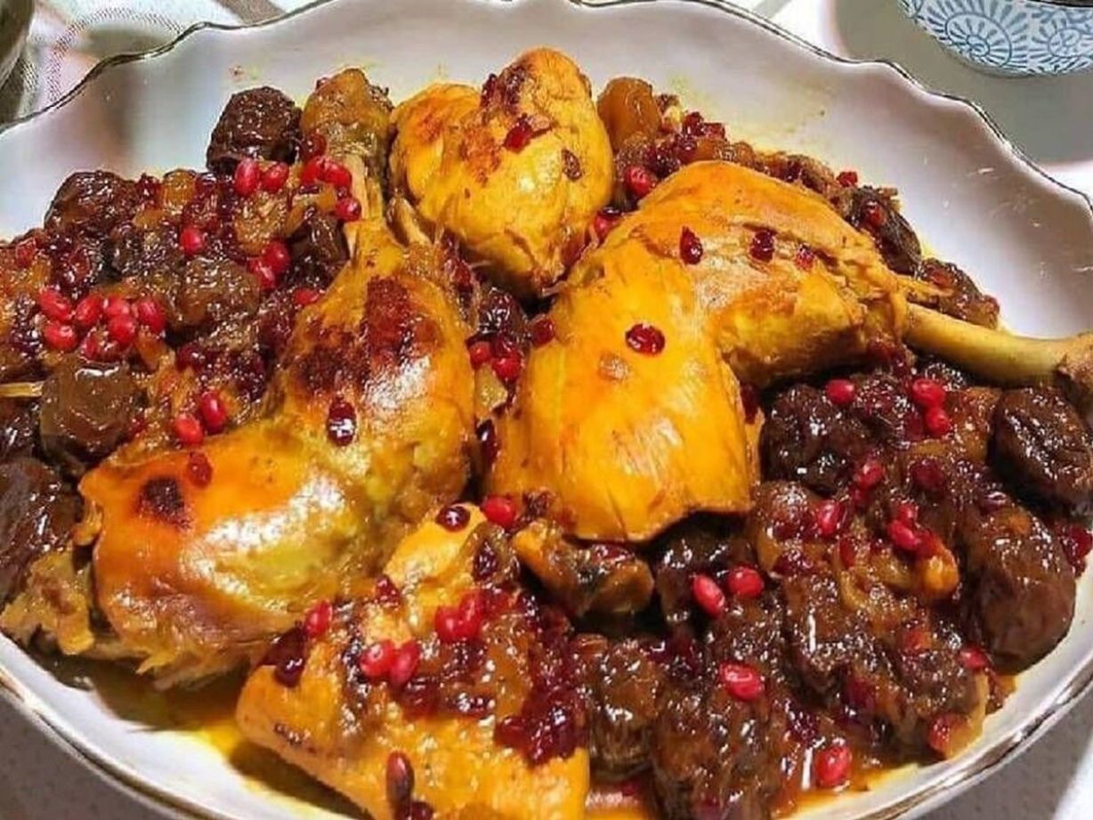 طرز تهیه مرغ وحشی شمالی؛ یک خورشت محلی با طعم ترش و شیرین