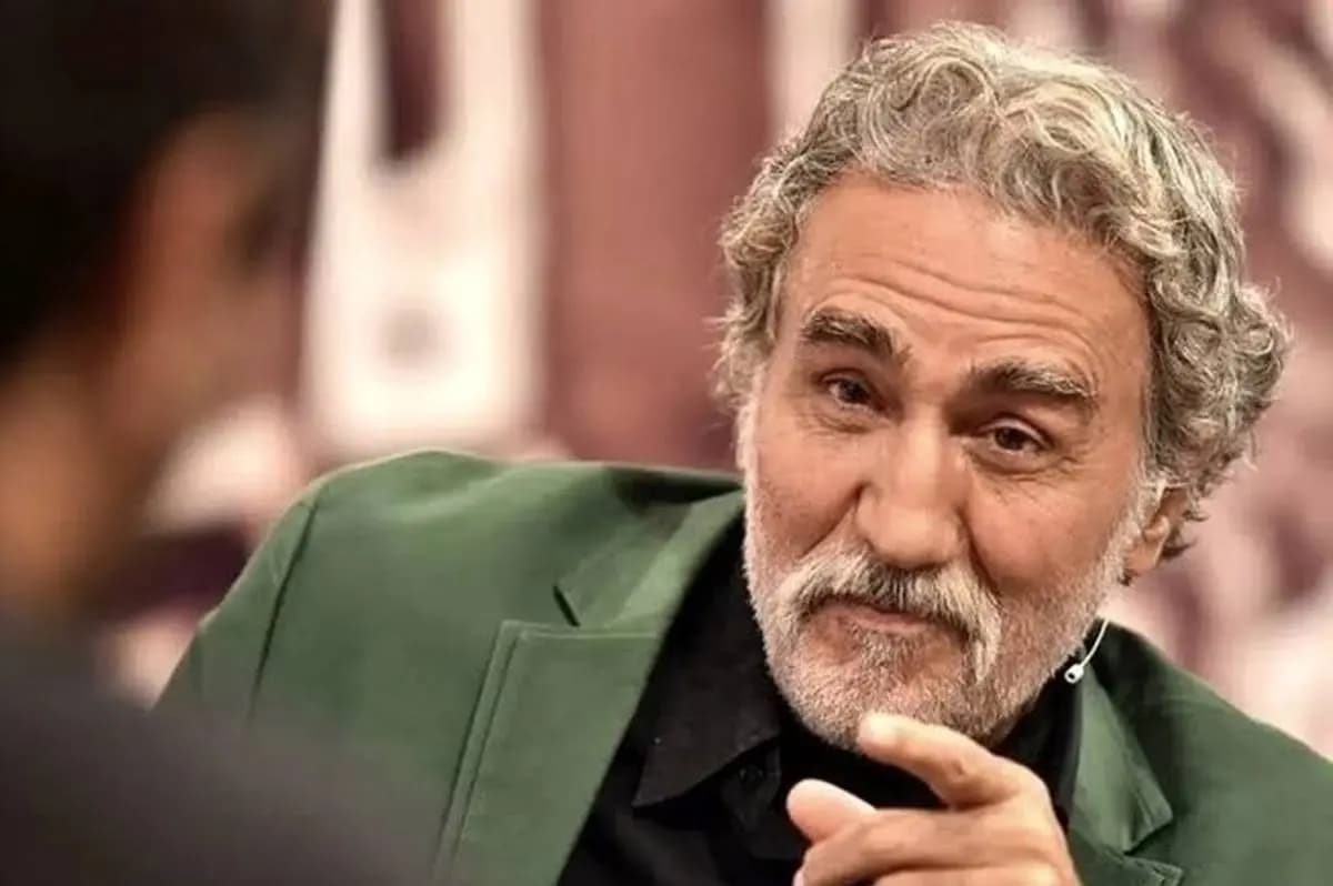 رقص و شادی رضا توکلی در بخش مراقبت های ویژه بیمارستان