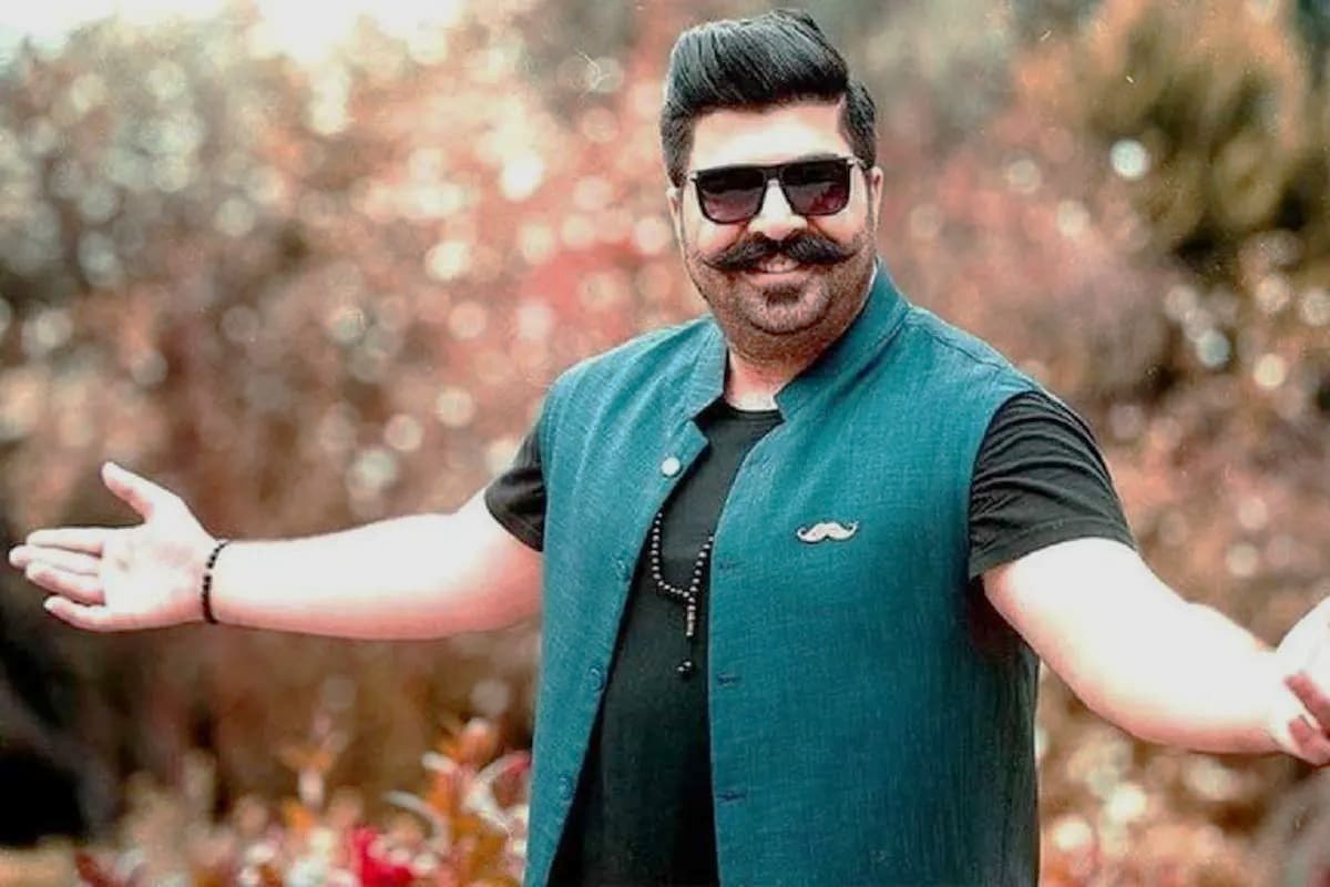 بهنام بانی خواننده هالیوود شد؛ اجرای خیابانی در قلب لس‌آنجلس+فیلم