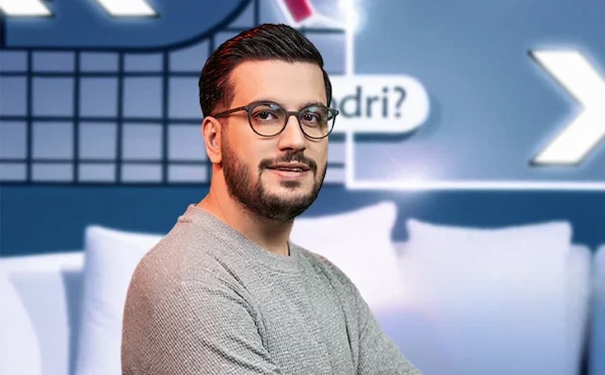 امیرحسین قیاسی با بولدوزر از روی مجری توهین کننده به مردم در صداوسیما گذشت