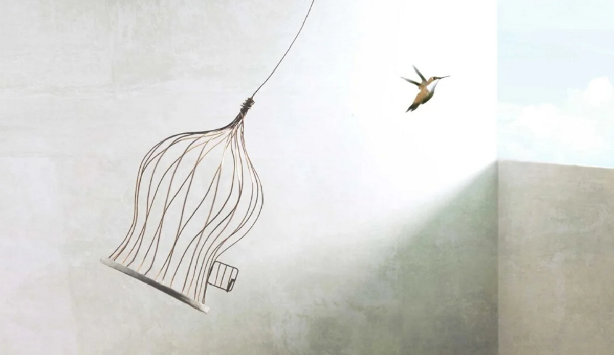 ترفندهای روانشناسی برای دلتنگ کردن کسی که دوستش داریم!