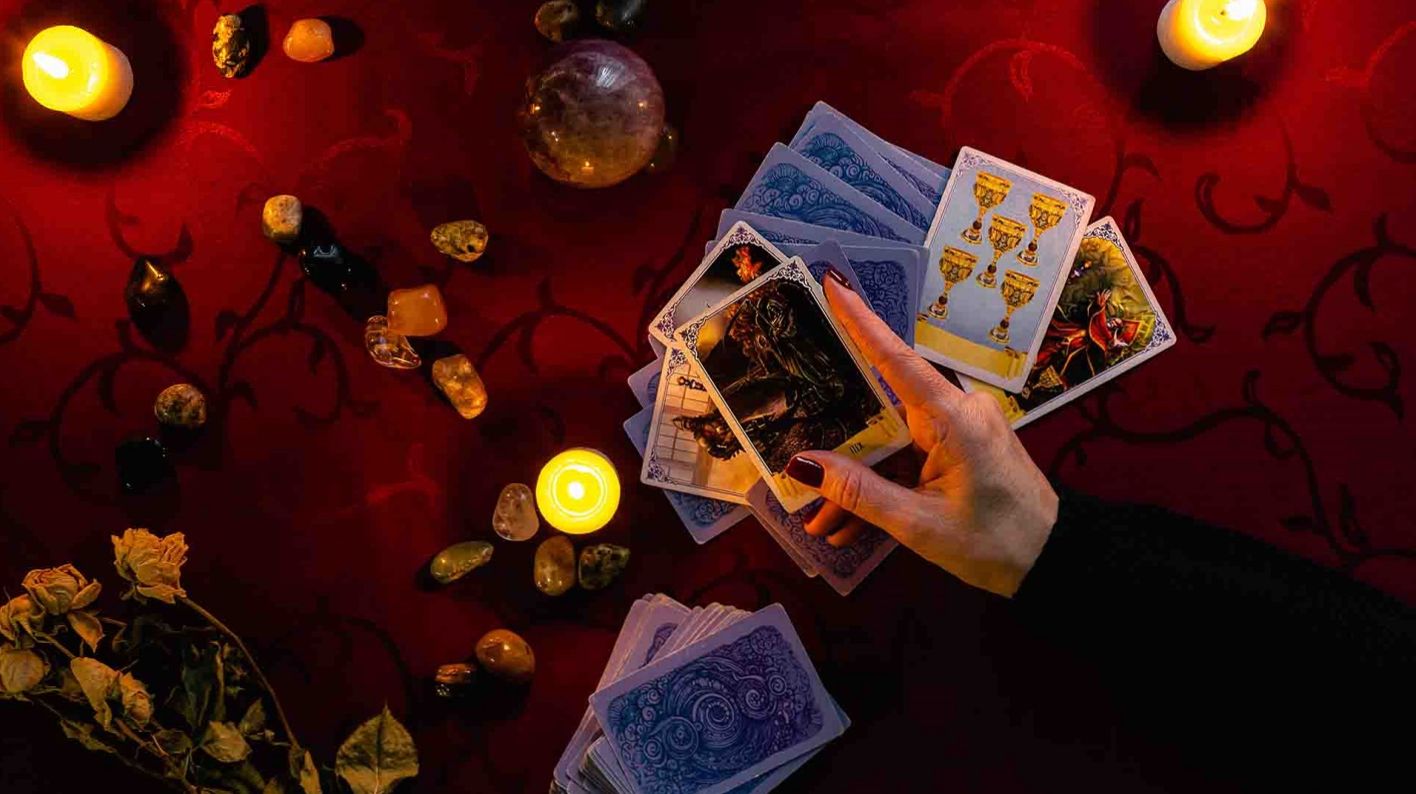 فال تاروت بدون زمان 1404 | وقتشه که پیش بری؛ حرکت، تو رو به هدف نزدیک میکنه | 1404/05/23