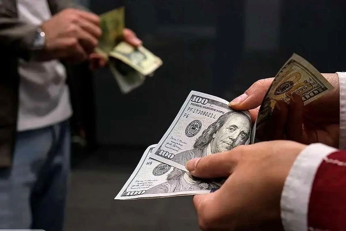 چرا دلار گران شد؟