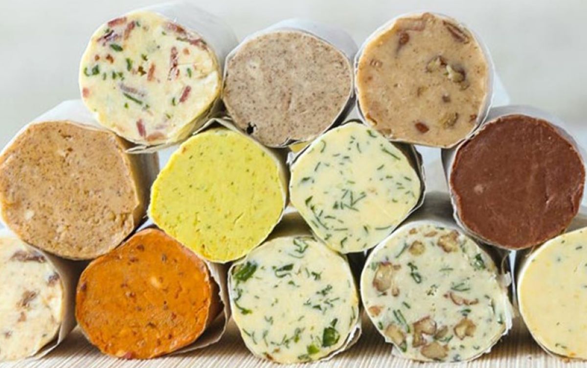 طرز تهیه کره طعم دار برای میز مزه؛ آموزش 5 مدل کره طعم دار خوشمزه و خاص