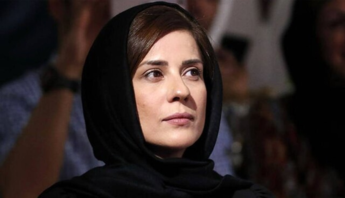 دورهمی صمیمی سارا بهرامی و نگار عابدی در کافه لاکچری