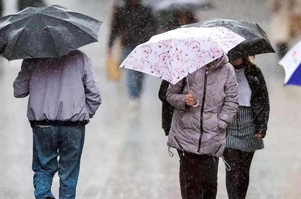 ورود سامانه بارشی قدرتمند به این استان‌ها | برف و باران سنگین در راه است
