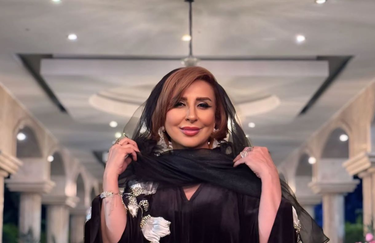 مدل مانتو پاییزی مرجانه گلچین ترند سال شد