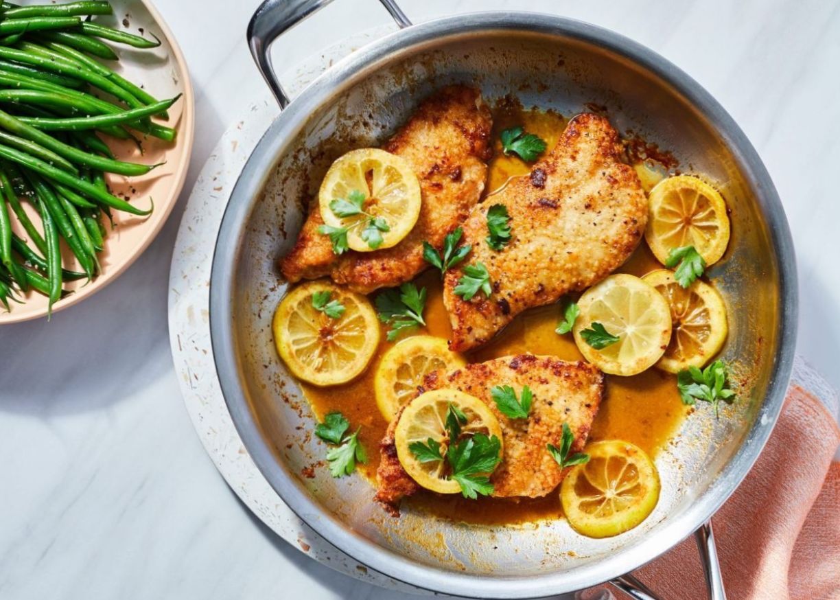 طرز تهیه مرغ پارمزان خامه ای؛ یک روش پخت متفاوت و خوشمزه برای مرغ