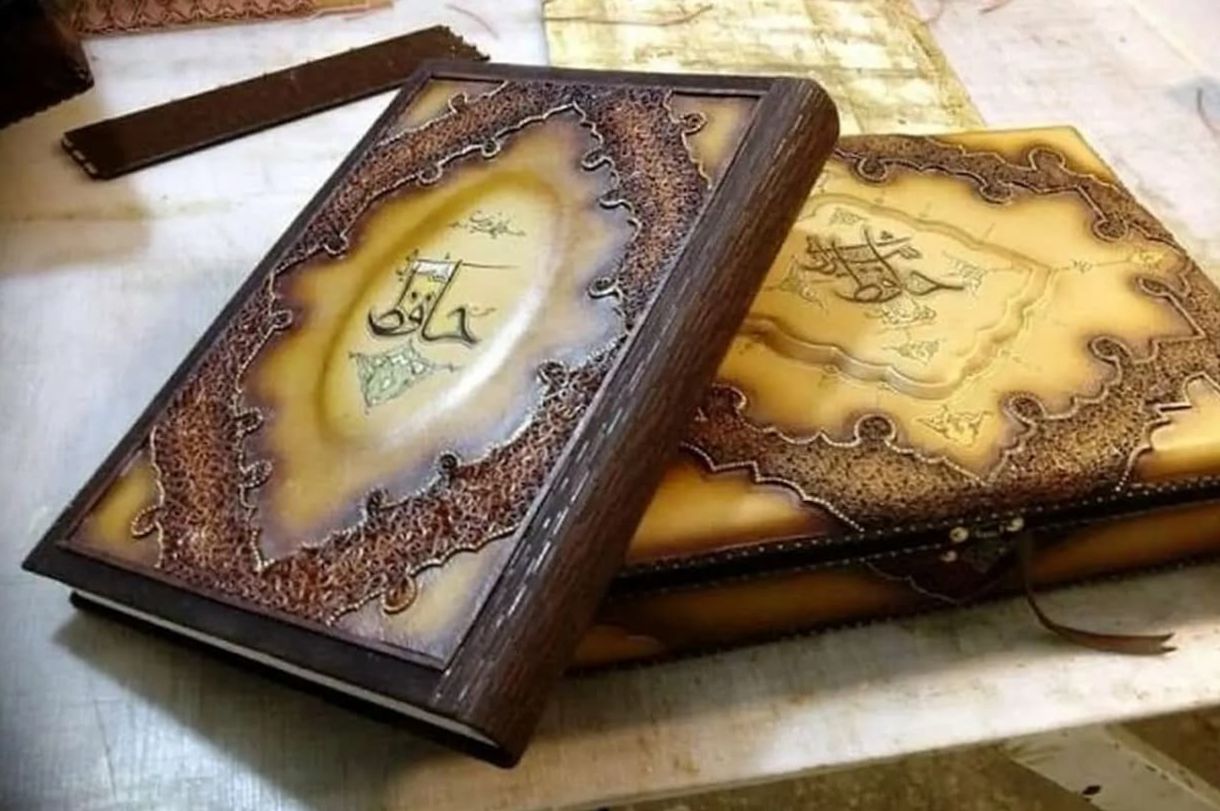 فال حافظ امروز شنبه 12 مهر 1404؛ کاشتن و درو کردن در زندگی: راهنمایی حافظ برای رفتار و سرنوشت انسان