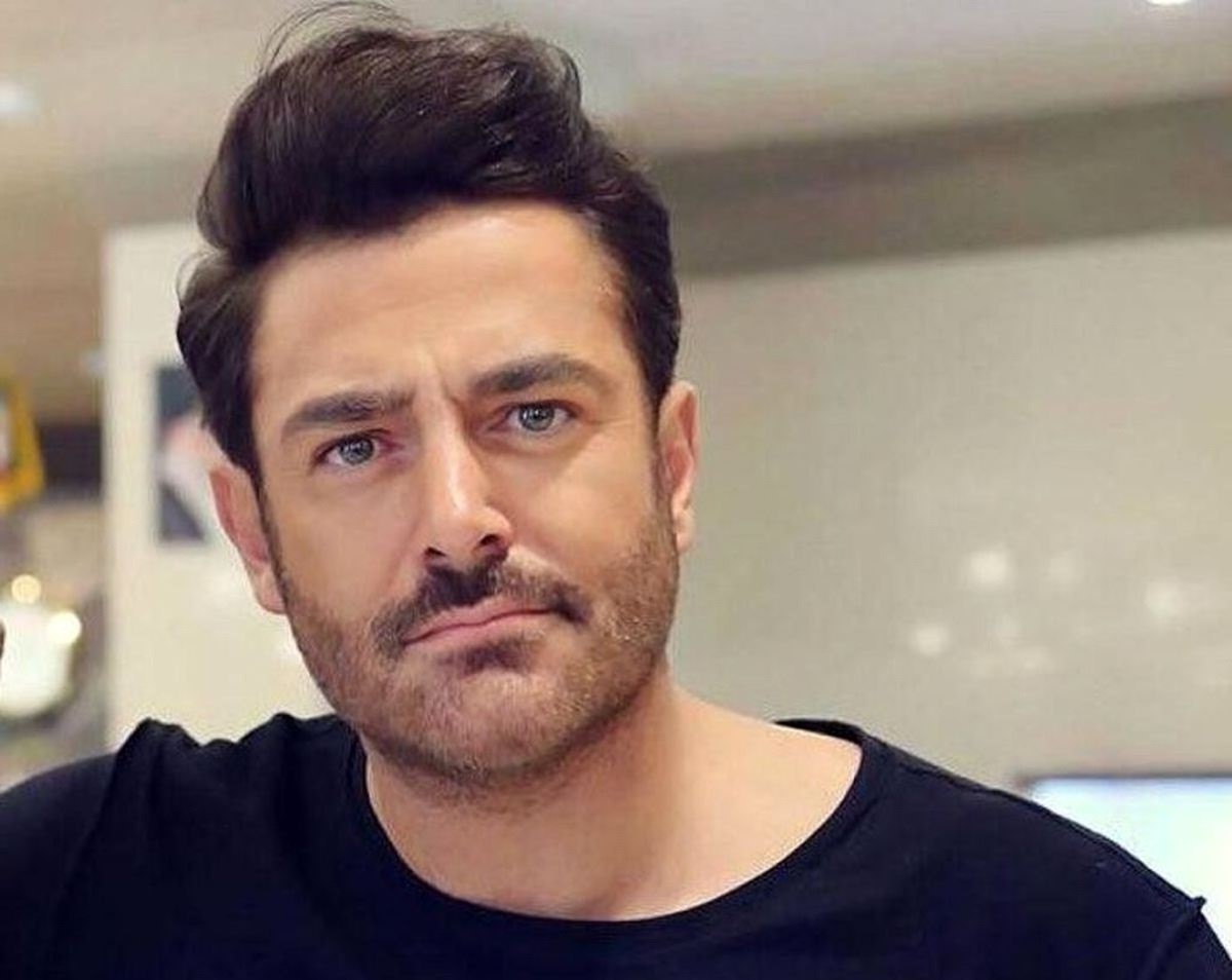 تیشرت زردقناری محمدرضا گلزار از برند خاص ترند شد+قیمت نجومی تیشرت