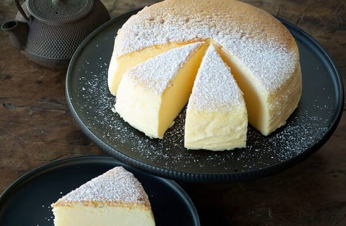 طرز تهیه کیک پنیری با بیسکویت؛ یک کیک خانگی خوشمزه با ترکیبات خاص| دمای فر برای پخت کیک