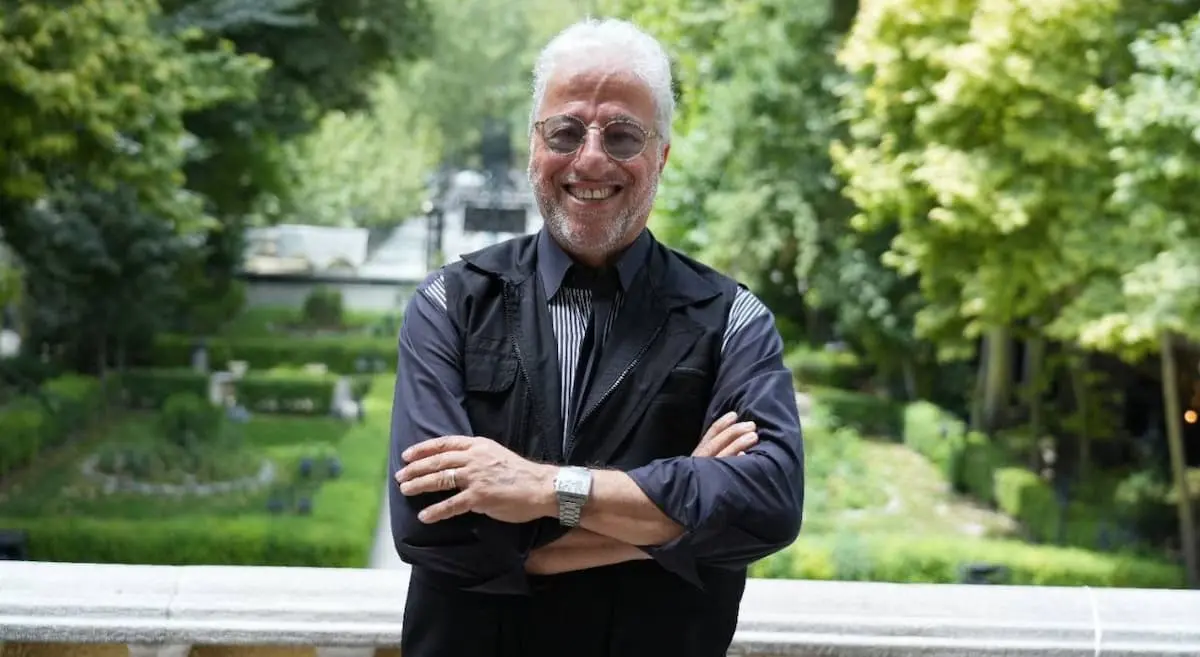 خندیدن علیرضا خمسه هنگام تولد و واکنش مادرش