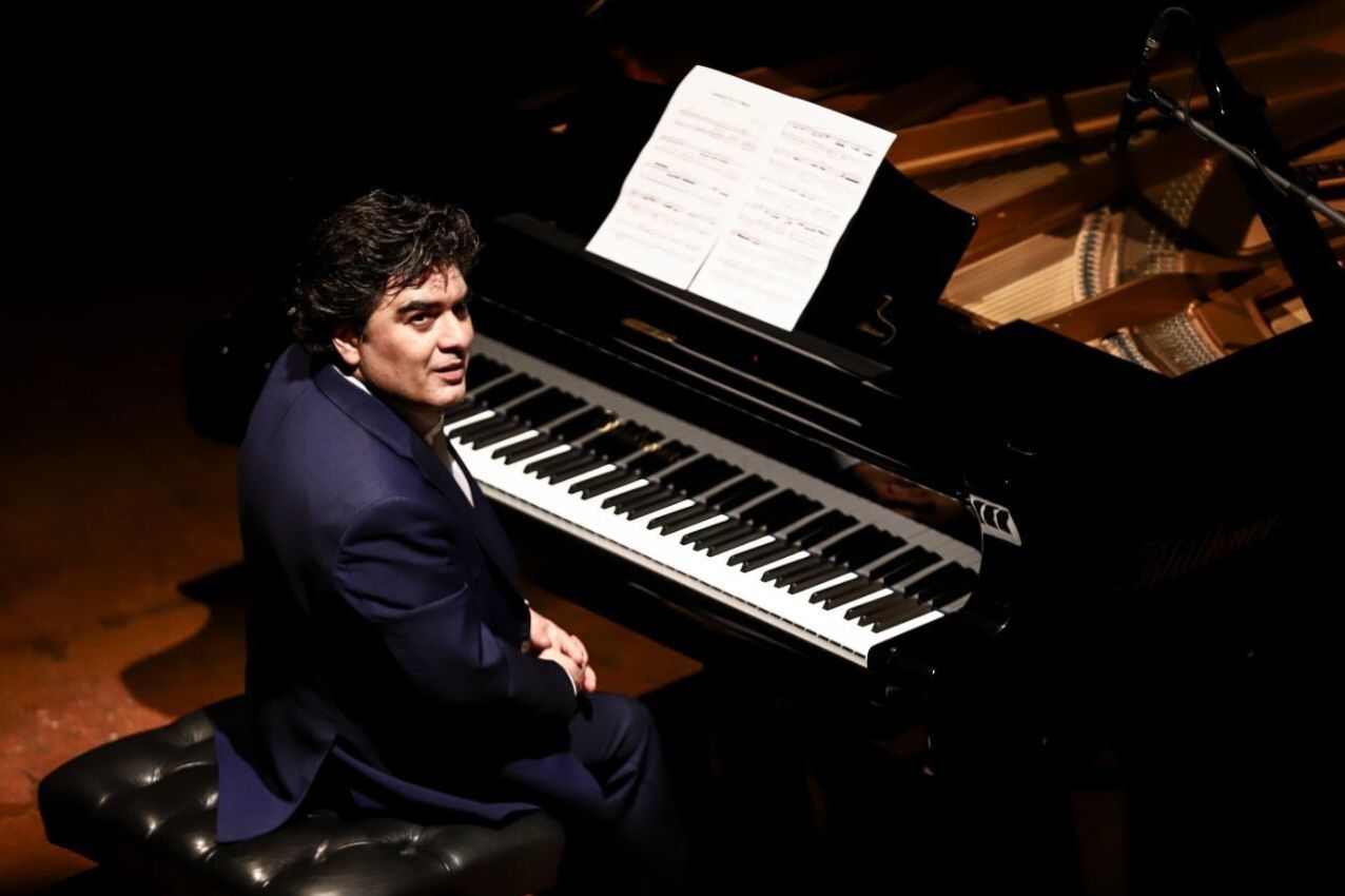 حضور در پایتخت، تصمیم عاشقانه سامان احتشامی