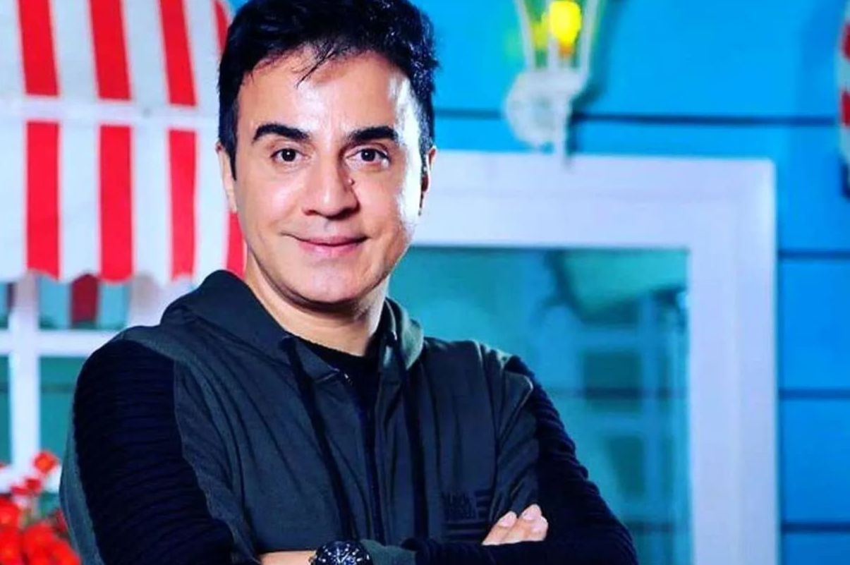 تفریح تابستانی عمو پورنگ و رزیتا غفاری در باشگاه سوارکاری