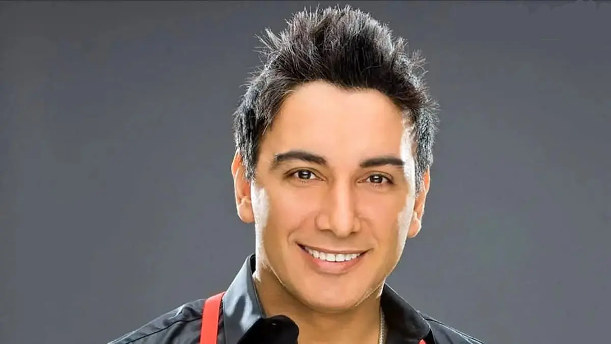 آموزش خوانندگی به ملینا دختر شادمهر عقیلی