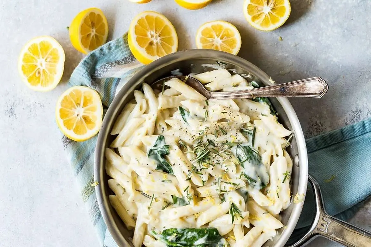 طرز تهیه پاستا مرغ و لیمو؛ تجربه‌ای جذاب از ترکیب طعم‌های تازه