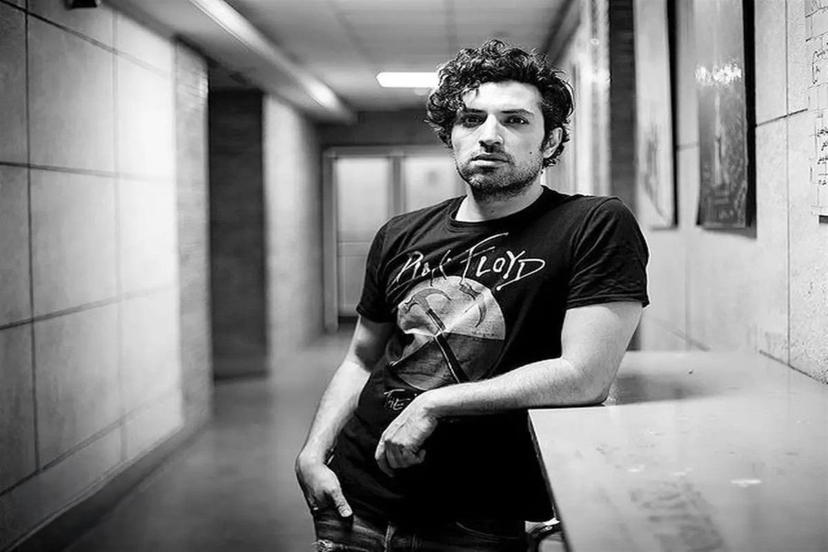 اشکان خطیبی در کنا مادرش در آمریکا