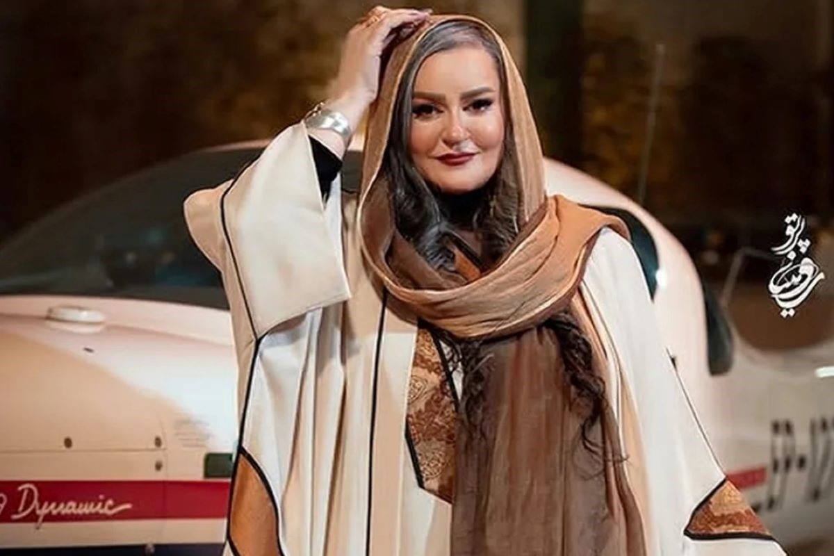 واکنش احساسی مادر نعیمه نظام دوست بعد از دیدن عکس دخترش روی پوستر فیلم کج پیله