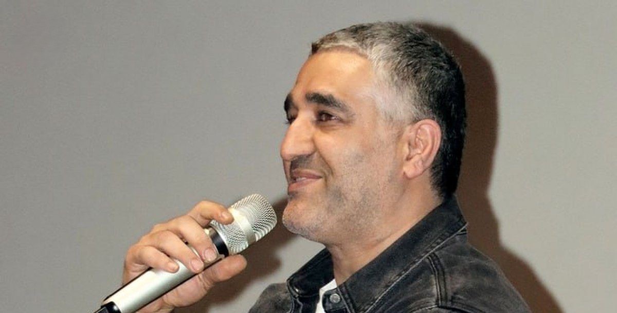 عکس تازه منتشر شده از پژمان جمشیدی در کنار دوستانش بعد از تماشای بازی الکلاسیکو