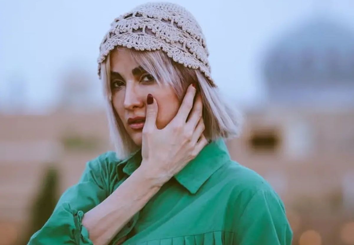 ریحانه رضی با استایل زیبا در سفر به یزد