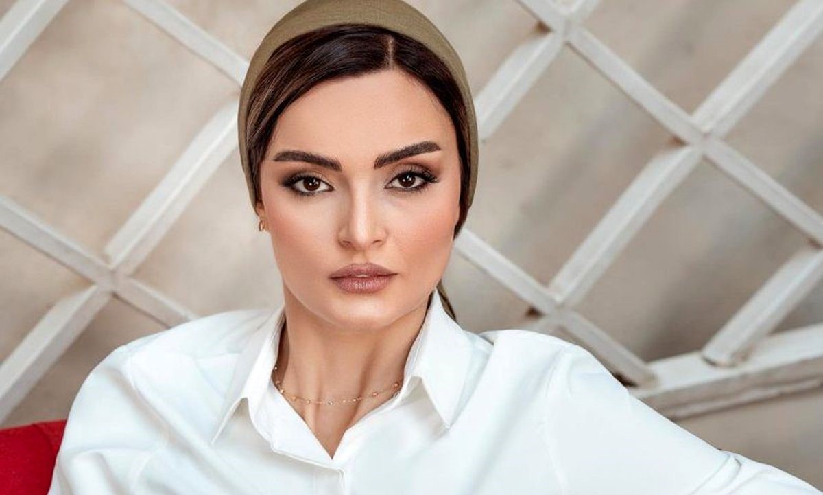 نگاهی به دکوراسیون زیبا و دلنشین خانه نیلوفر پارسا، بازیگر سریال آوای باران با ویوی بهشتی