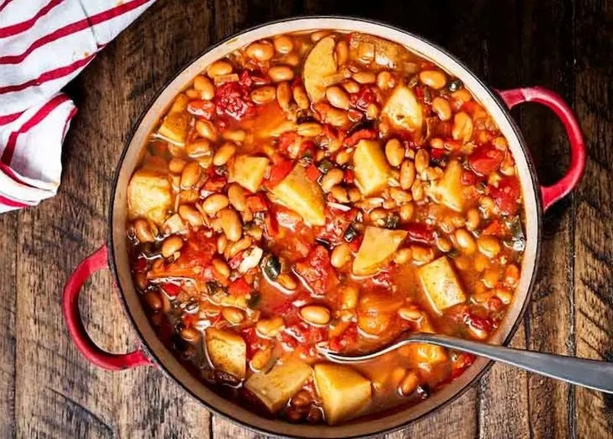 طرز تهیه خوراک لوبیا چیتی با لوبیا سبز؛ یک غذای سالم و خوشمزه