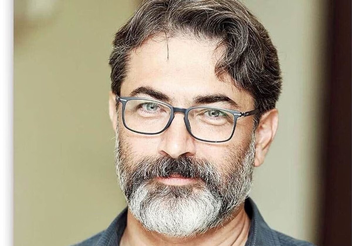 تیپ کارتن‌خوابی پارسا پیروزفر سوپر استار چشم سبز ایرانی