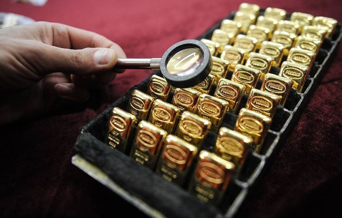 هجوم روس‌ها به بازار برای خرید طلا؛ داستان چیست؟