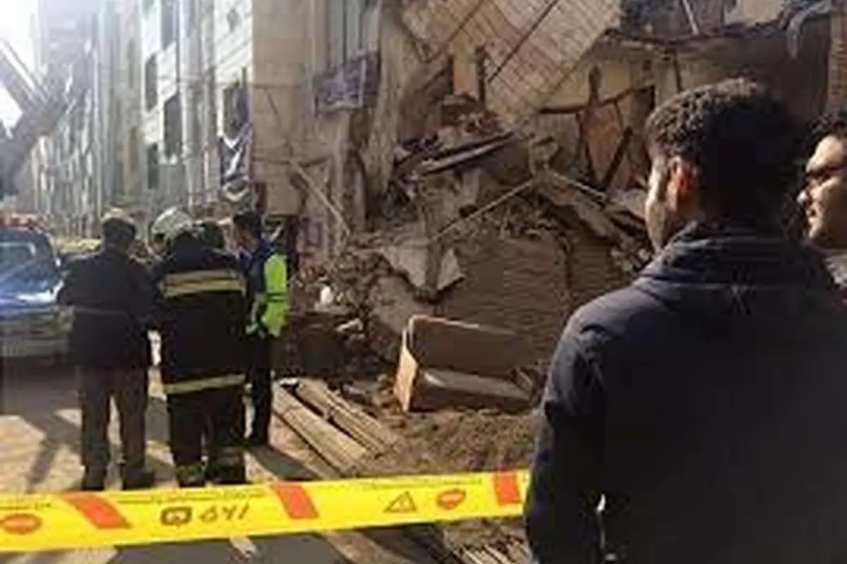 ریزش آوار مدرسه در حال ساخت ملارد با 3 مصدوم