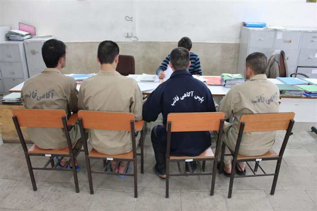 قصاص ۴ قاتل و اعدام یک متجاوز در زندان قزلحصار