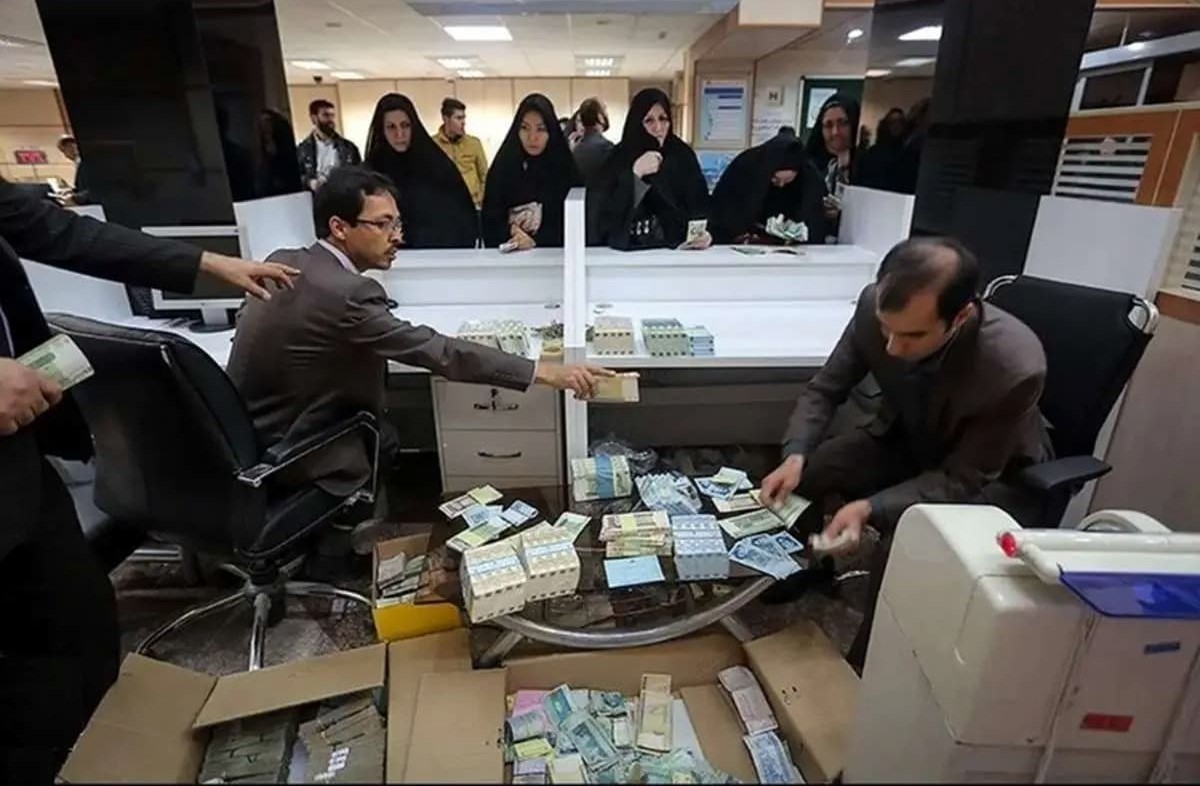 وام فوری بانک ملی با اقساط 60 ماهه؛ شرایط وام 700 میلیون تومانی طرح اعتبار ملی