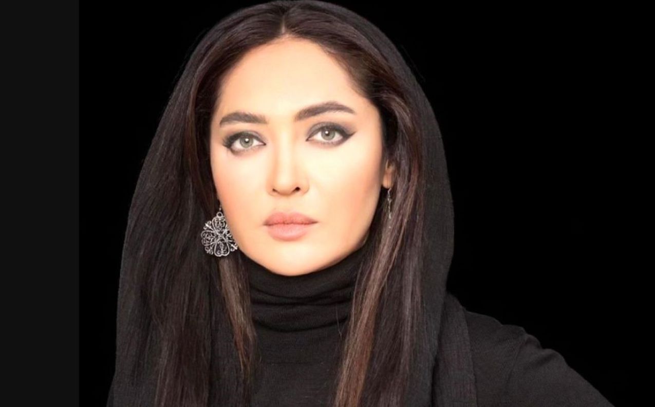 عکس (سفر در زمان) نیکی کریمی در جشن تولد یک سالگیاش در دهه 50