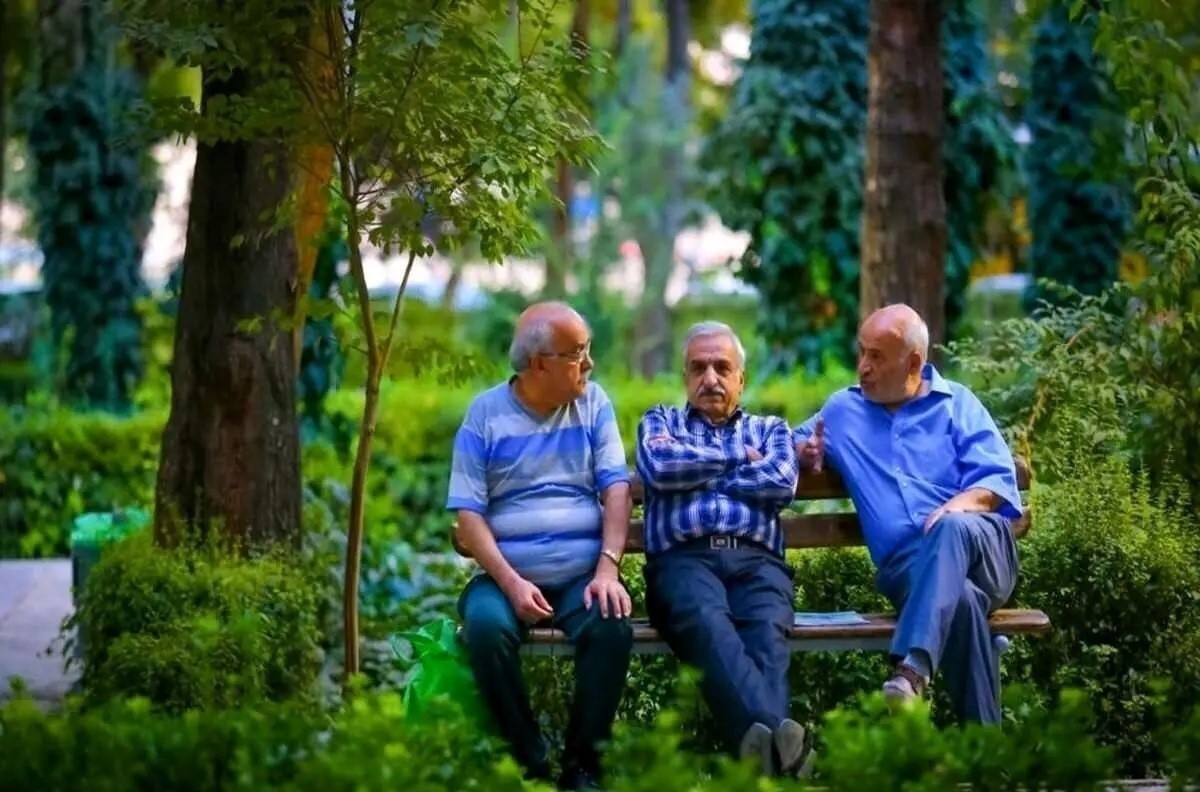 بازنشستگان حتما بخوانند؛ جزئیات واریز معوقات و حقوق بازنشستگان شهریور 1404