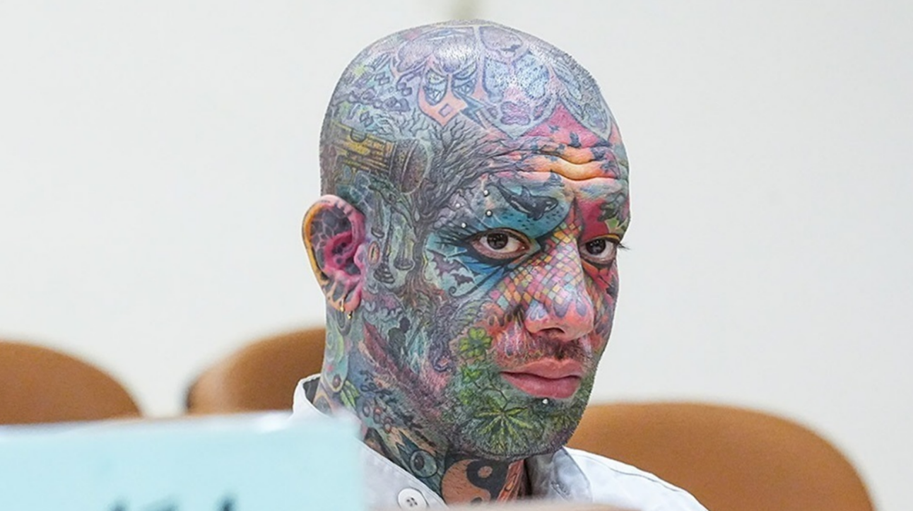 تتلو بیمارستان را ترک کرد؛ دلیل فرار خواننده جنجالی چیست؟