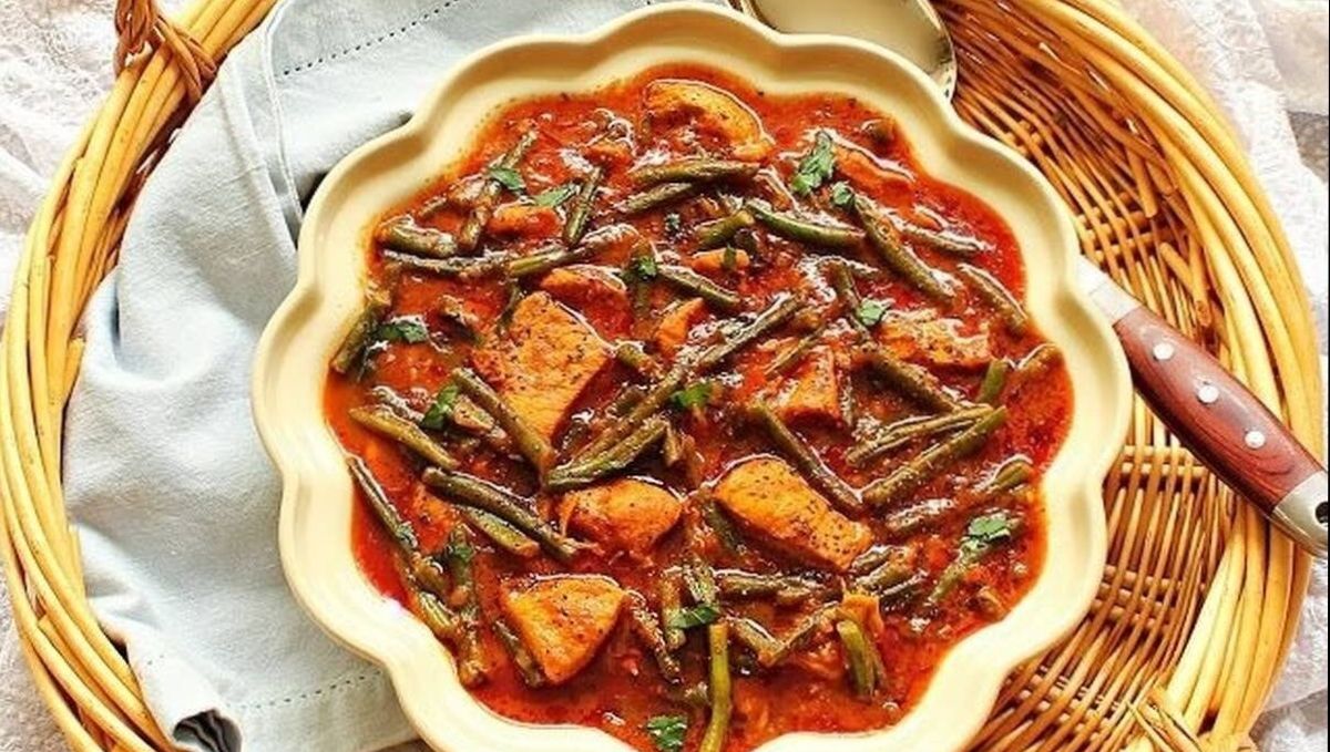 طرز تهیه پیله دبیج: غذای اصیل گیلانی با طعمی شبیه خورشت لوبیا سبز