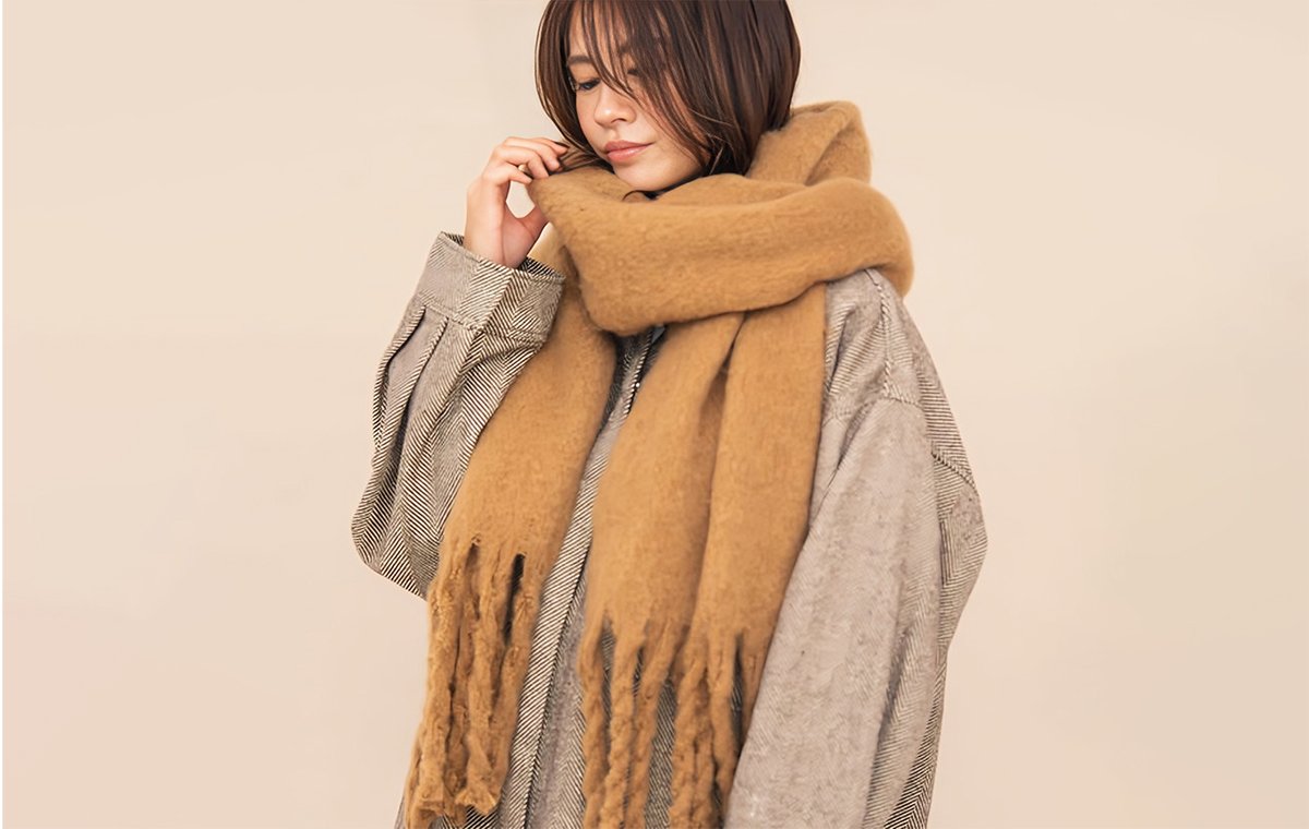 استایل خاص با بیگ اسکارف: از مدلهای بستن تا نکات شیک پوشی