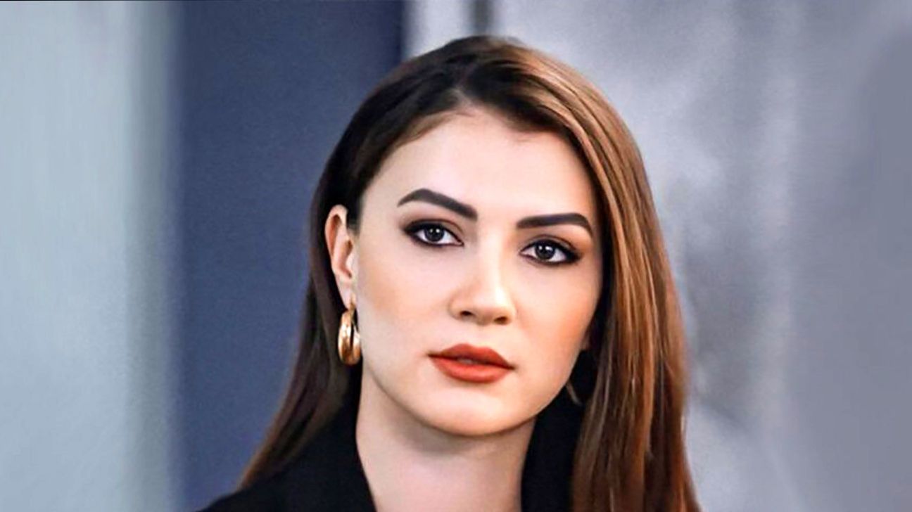 بورجو اوزبرک و چهره تازه با چتری؛ تغییرات جسورانه و زیبا!