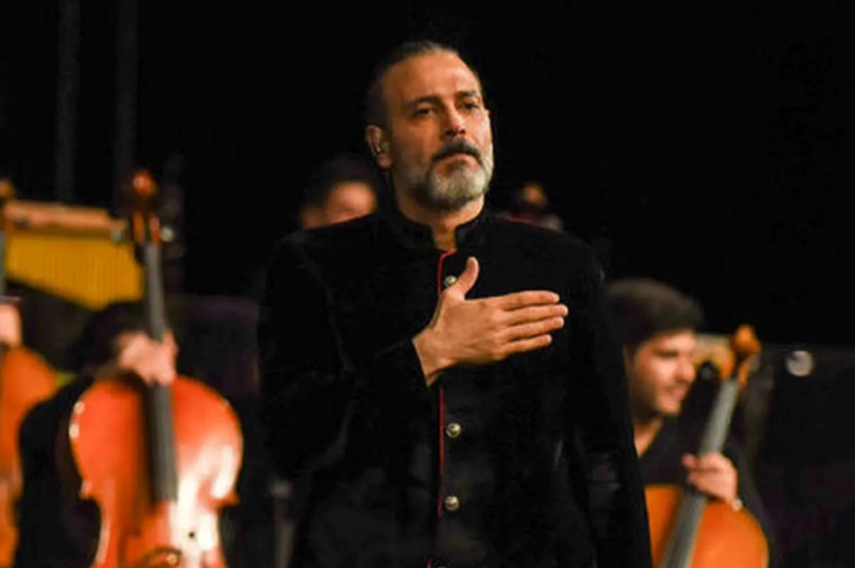 آغاز تور کنسرت علیرضا قربانی ویژه خرداد 1404؛ علیرضا قربانی در آزادی میخواند