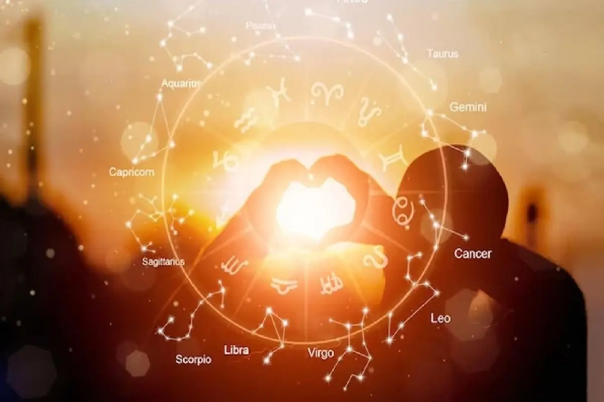 رهایی از عشق سمی؛ فال ابجد و شمع برای یافتن راهی نو | فال ابجد و شمع امروز 23 اسفند 1403