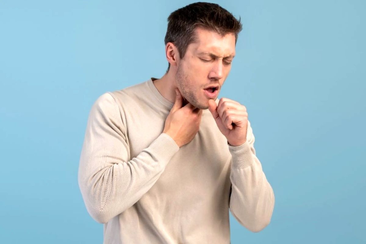 چگونه سرفه سرماخوردگی را سریعتر درمان کنیم؟ | درمان خانگی سرفههای خشک و خلطدار