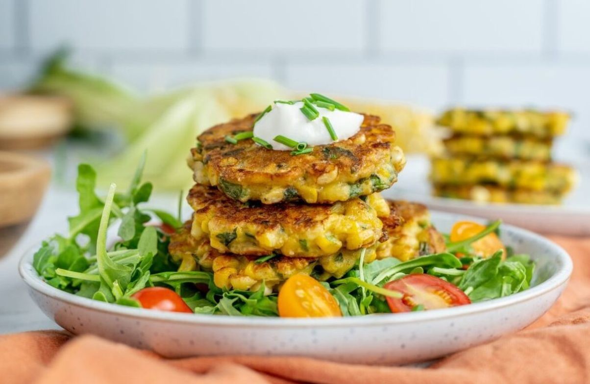 طرز تهیه کوکوی ذرت بدون سیب زمینی برای ناهار