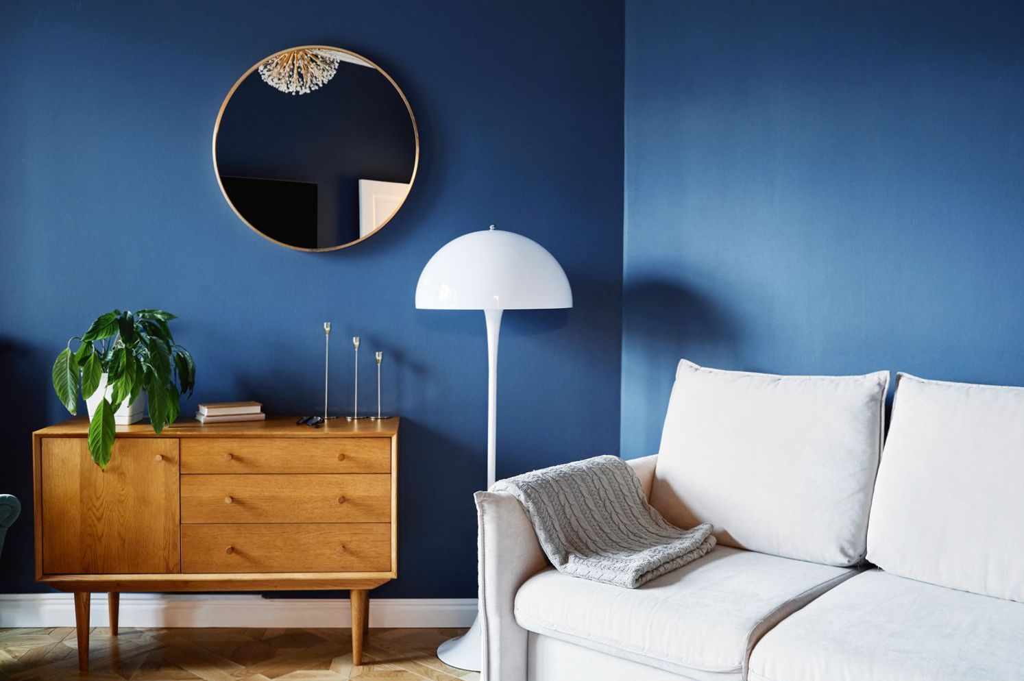 دکوراسیون اتاق نشیمن کوچک | ۱۰راهکار برای نوسازی یک اتاق نشیمن خسته‌کننده، بدون صرف هزینه زیاد