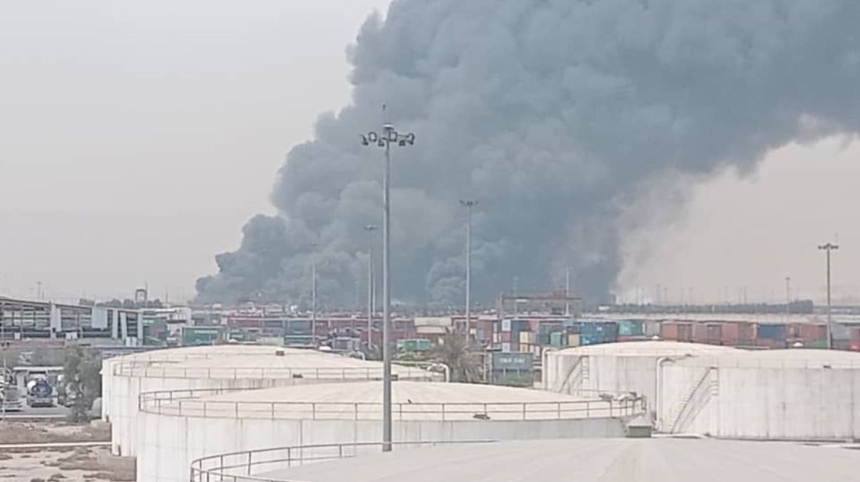 اعلام آمادهباش در بندرعباس| تصاویری از مجروحان حادثه انفجار بندرعباس| اورژانس: تعداد آسیب دیدگان انفجار اسکله شهید رجایی فعلا مشخص نیست