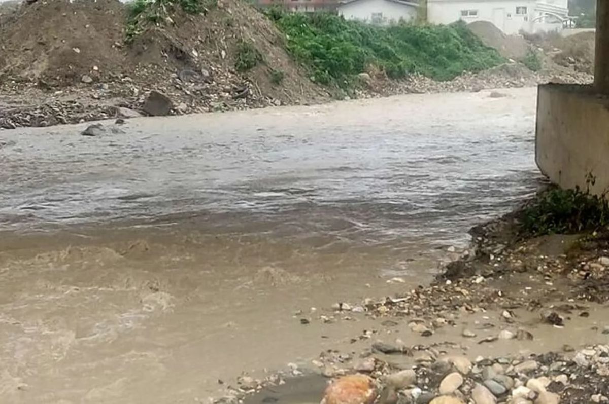 هشدار مدیریت بحران به تهرانی‌ها؛ از حضور در حریم رودخانه‌ها بپرهیزید