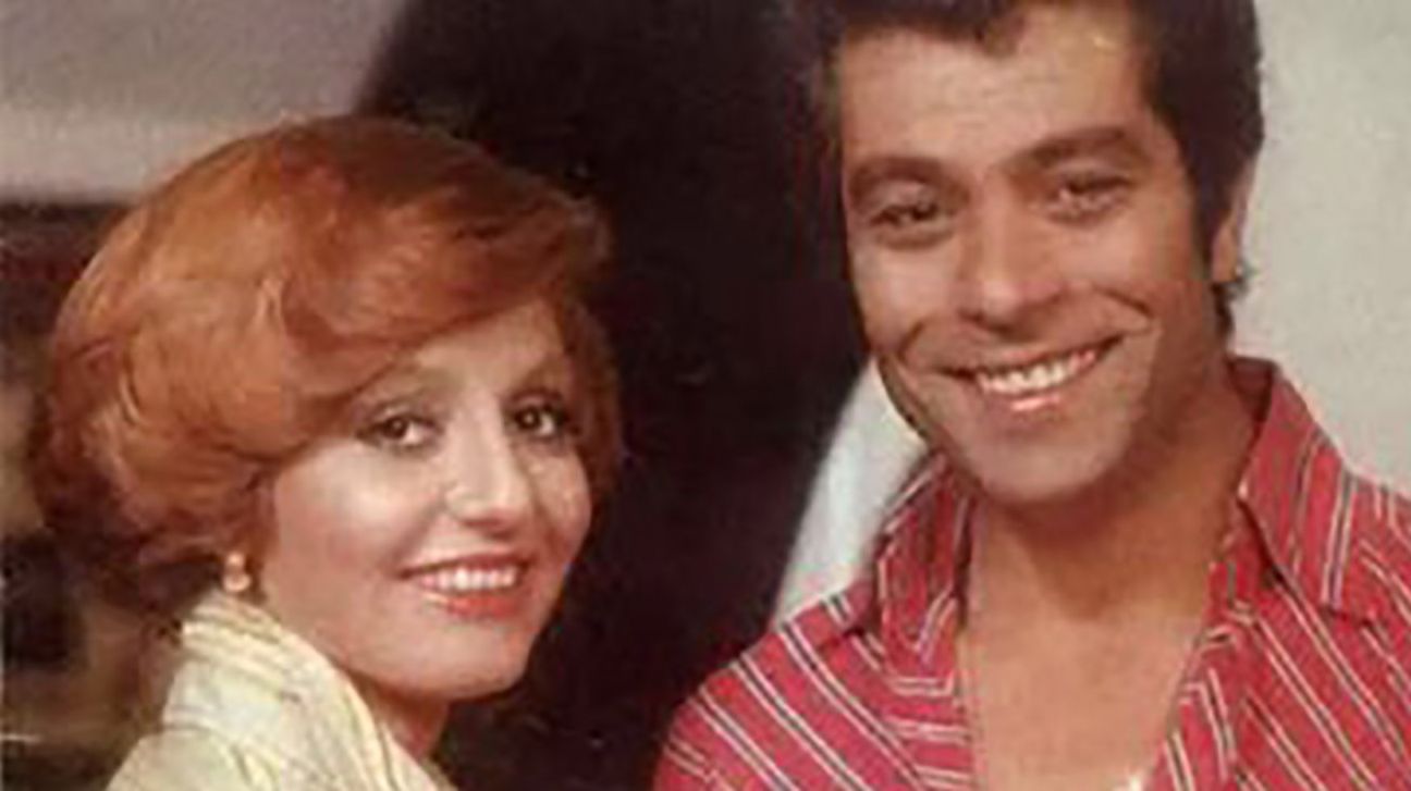 دکوراسیون خانه لوکس گوگوش و بهروز وثوقی در دهه 50؛ خانه‌ای با پله‌های مارپیچی که در آن بهروز برای همیشه حسرت به دل عشق گوگوش ماند